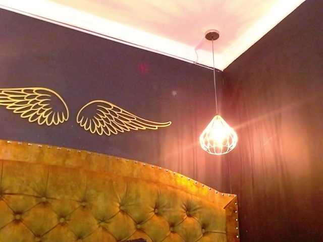 Екранни снимки на излъчване AmberVioletxx