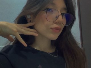 Еротичен видео чат AmeliaCollins