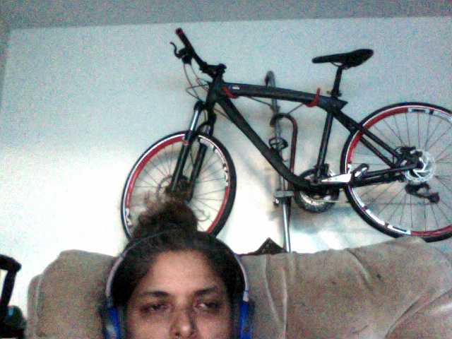 Екранни снимки на излъчване Amrikaj