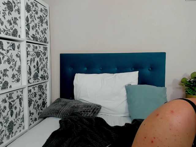 Екранни снимки на излъчване AmyLOVExx