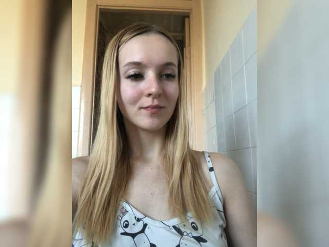 Снимки AmyMoore I want to play today!! Goal ( 212 TK): RUB CLIT!! finger myself 300tk!! Next goal: AMAZING FINGERING PUSSY!! Happy day for Amy: 3333