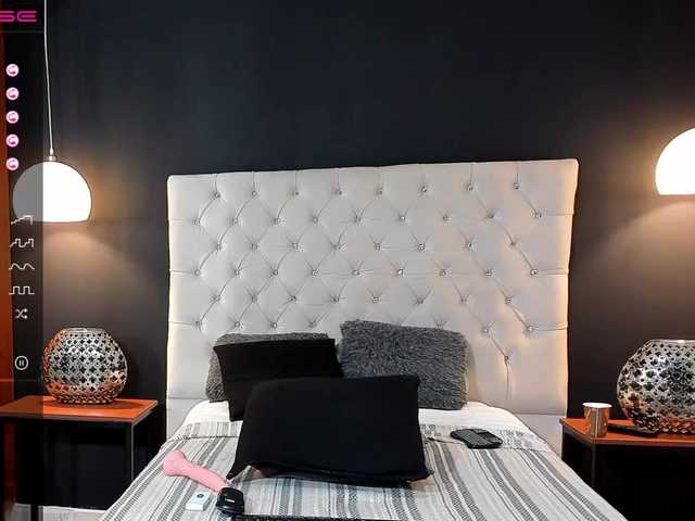 Екранни снимки на излъчване AmyRosse1