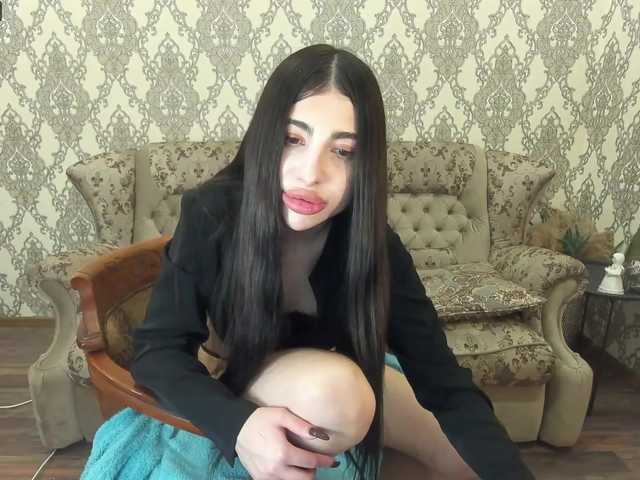 Екранни снимки на излъчване Anabel-Ka