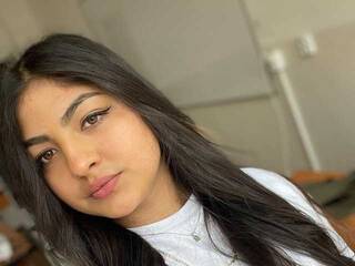 Еротичен видео чат AnabelLuisa