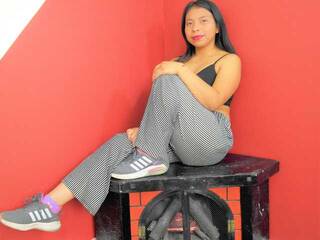 Еротичен видео чат Anais-Hernandez