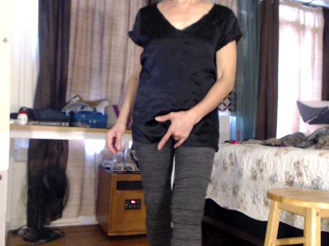 Екранни снимки на излъчване FIXMYASSTOO