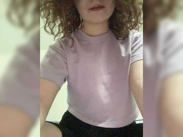 Екранни снимки на излъчване Lady_mi