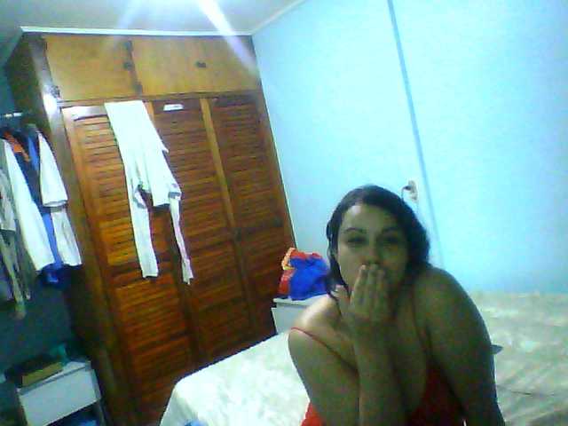 Екранни снимки на излъчване Andreinaswith