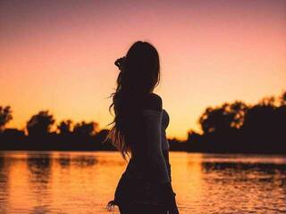 Еротичен видео чат angelica-4