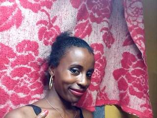 Еротичен видео чат Angelicah69