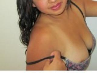 Еротичен видео чат angelicaxxx