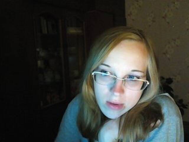 Екранни снимки на излъчване Angelpussy1