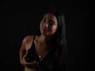 Еротичен видео чат AnikaHalil