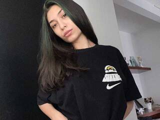 Еротичен видео чат Anikamuller