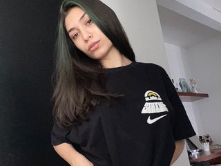 Еротичен видео чат Anikamuller