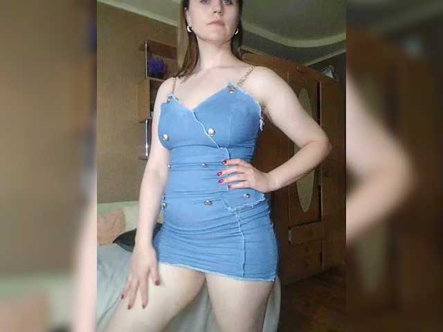 Екранни снимки на излъчване AnitaGlamorX