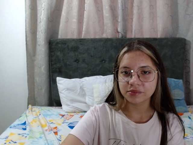 Снимки annielove18 Hi guys, do you want to have fun with me? squirt show in pvt♥♥