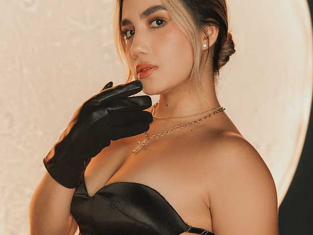 Снимка на профила AnnieMonroe1