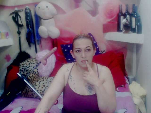 Снимки annysalazar I want to premiere my new toy come help me achieve my goal 100 tokens For every 3 tokens vibration ultra long let's have me wet