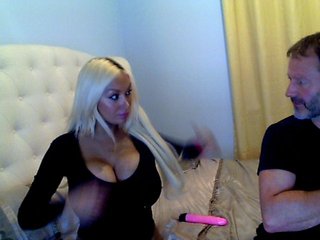 Снимки Anoushkafox Great couple that love to play dirty xx