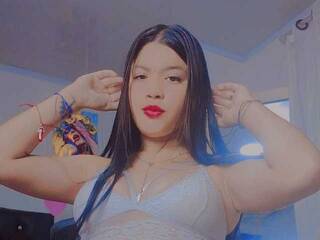 Еротичен видео чат AntonelaCooper