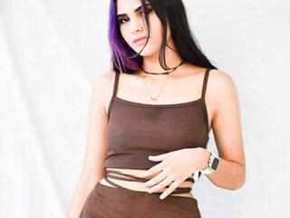 Еротичен видео чат AntonellaRoux