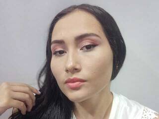 Еротичен видео чат April-azul01