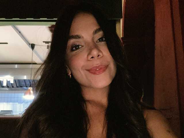 Снимка на профила AprilHill