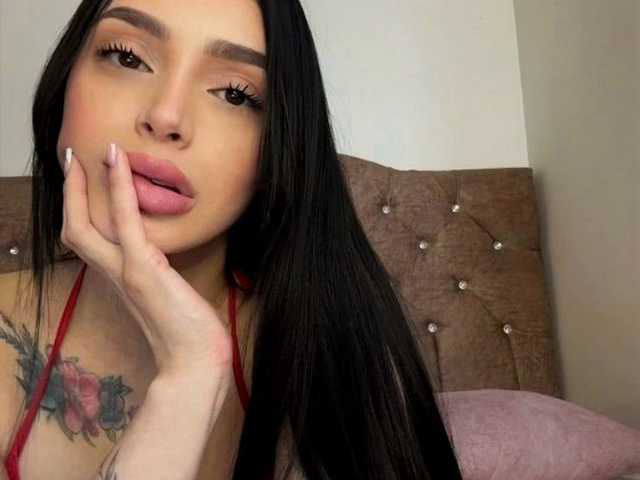 Снимка на профила AprilRosse