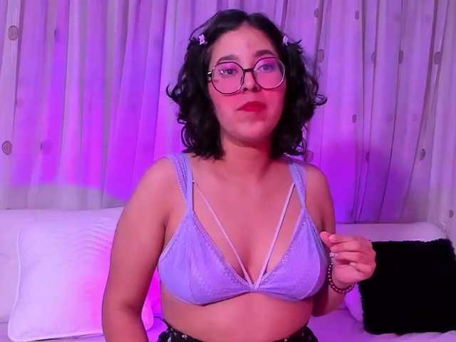 Екранни снимки на излъчване ArabellaColet