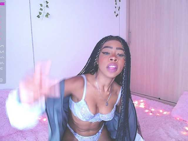 Снимки Aria-brown help me to do cum #ebony #bigboobs #18 #teen #deepthroat #saliva #latina