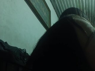 Еротичен видео чат Ariana08