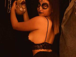 Еротичен видео чат ArianaSanders