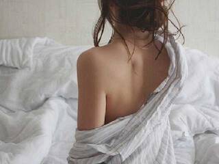 Еротичен видео чат ArianaThomson