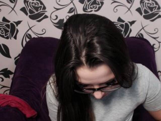 Екранни снимки на излъчване AriettaHot