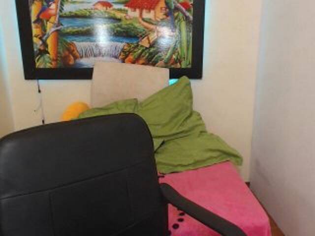 Екранни снимки на излъчване Arleth-Hot