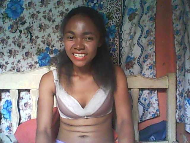 Екранни снимки на излъчване Aronne69