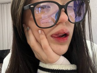 Еротичен видео чат Asian-queen