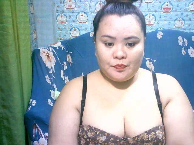 Снимки Asianlyn welcome to my room : try me worth every cent's :) #bigboobs #bigass #pinay #bbw