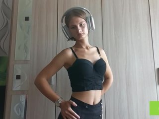 Еротичен видео чат AuroraRow