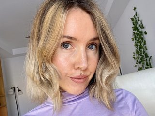 Еротичен видео чат aurybunnyx