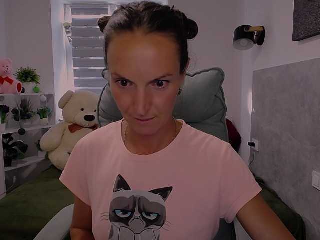 Екранни снимки на излъчване Av-rora