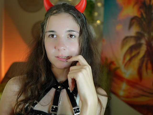 Снимки AvaTaylor #young #barelylegal #18 #naughty #petite Mic on in private!! Make a deal, if you make me smile, I make you smile too ^^