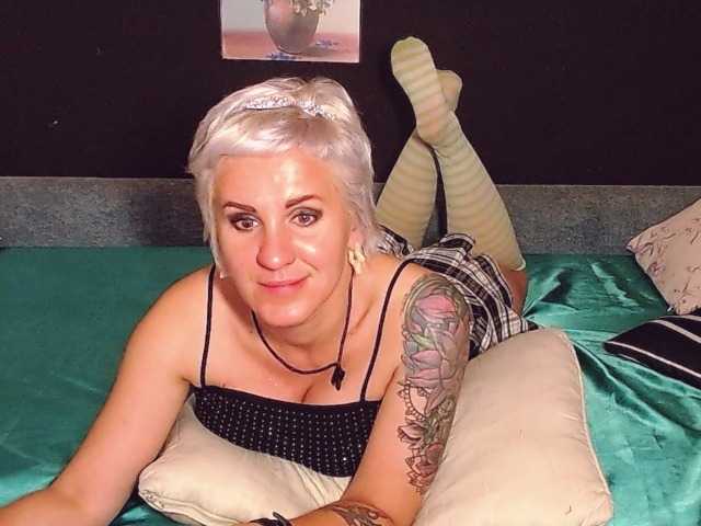 Екранни снимки на излъчване Amrolla