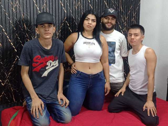Снимка на профила AwesomeSexGroup