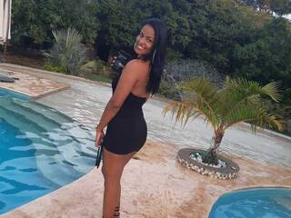 Еротичен видео чат AyanaDavis