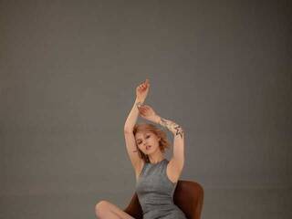 Еротичен видео чат Aylathemoon