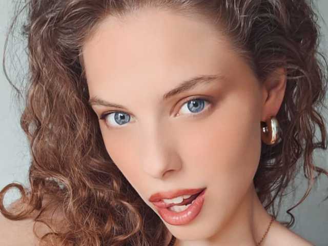 Снимка на профила AyreenMoore