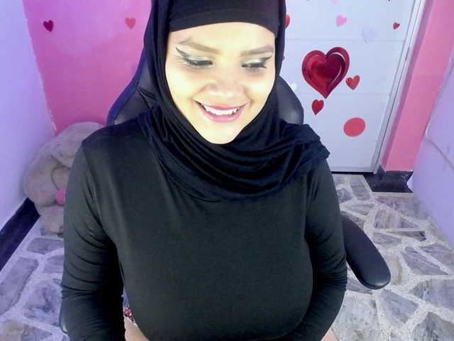 Екранни снимки на излъчване AzaharaMahmud