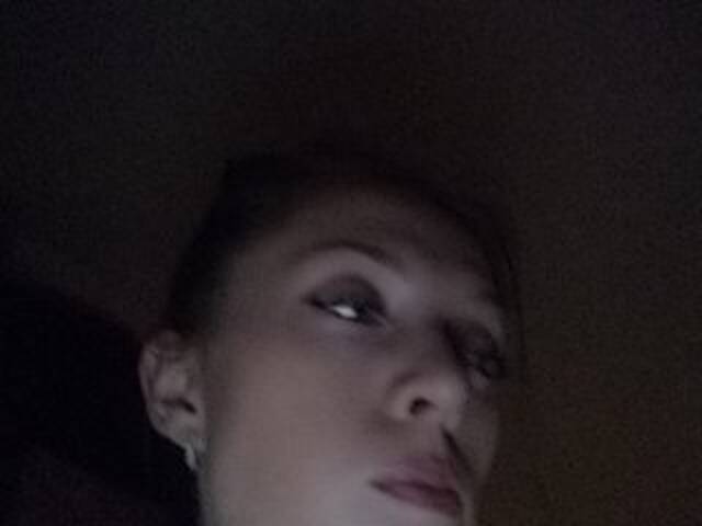 Екранни снимки на излъчване b1ToorBoPussy